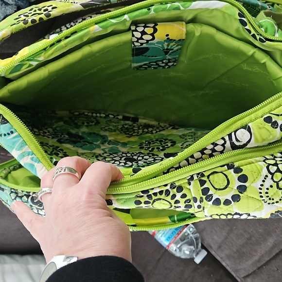 Closet Clean Out - Picture 7 of 9